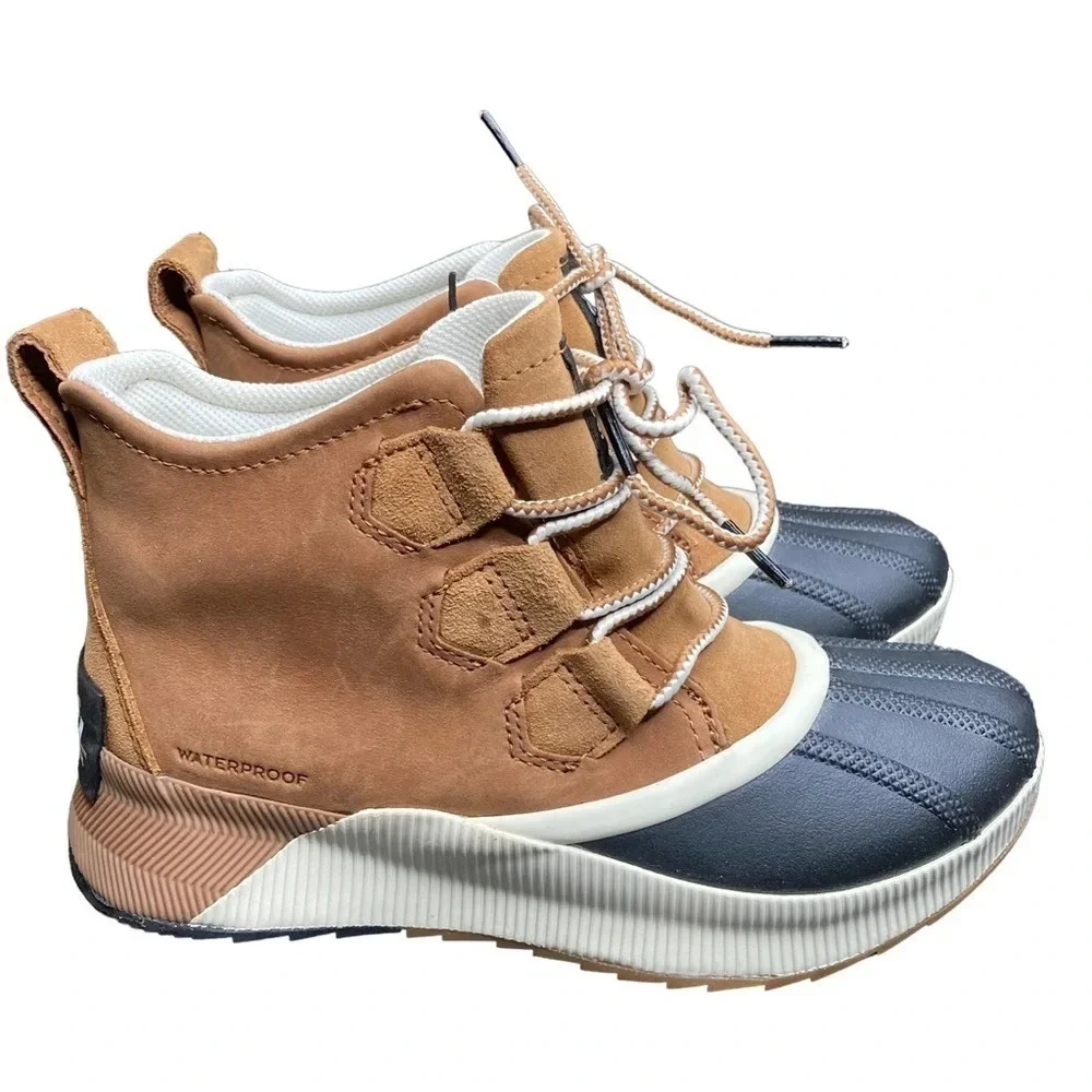 Sorel Women's Out N About III Waterproof Boot. Sz: 5.5
